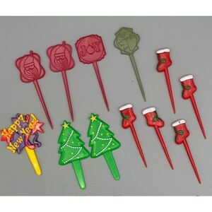 12 Vintage Cupcake Pics Christmas New Years Trees Stockings